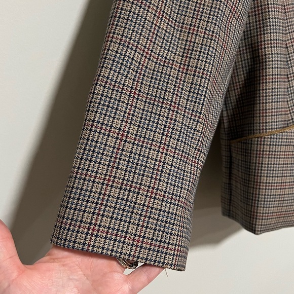 Pendleton Women’s 100% Wool Multicolor Houndstooth Blazer Size 18W Preppy - Picture 4 of 8